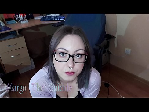 ❤️ Sexet pige med briller sutter Dildo dybt på kamera Porno at da.dreamypassionjourney.ru ❌️❤